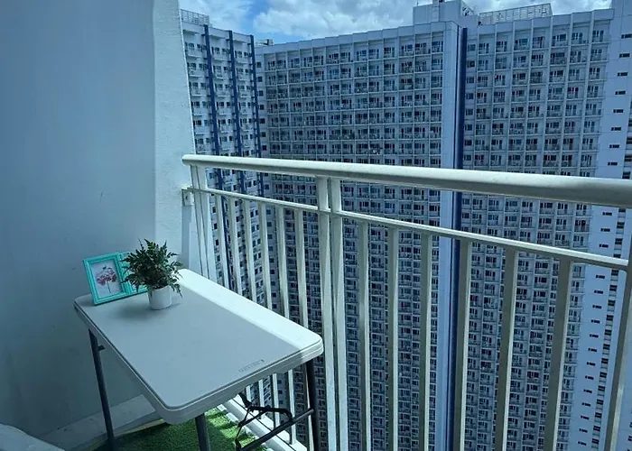 Jazz Staycation Makati By As * Manila